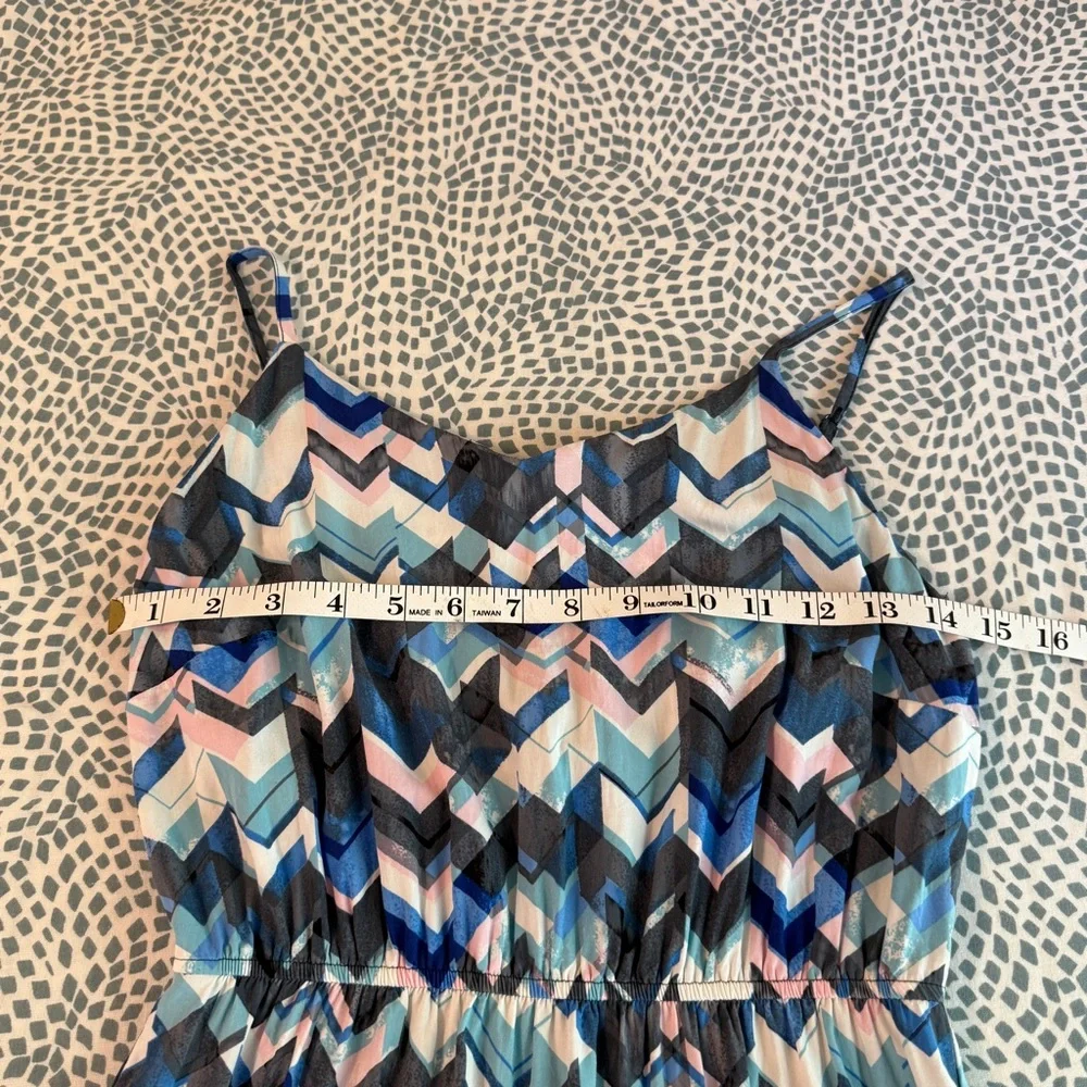 GAP | Chevron Midi Dress - Picture 5 of 9